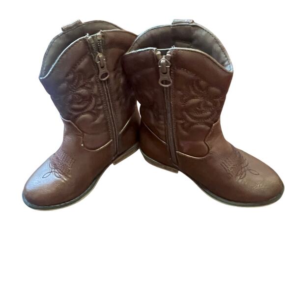 Cat & Jack Other - Cat & Jack sz 9 Kids Boots Dark Brown Western Cowboy Rodeo SEE FLAW